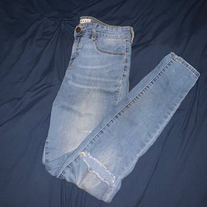 BULLHEAD light wash jeans